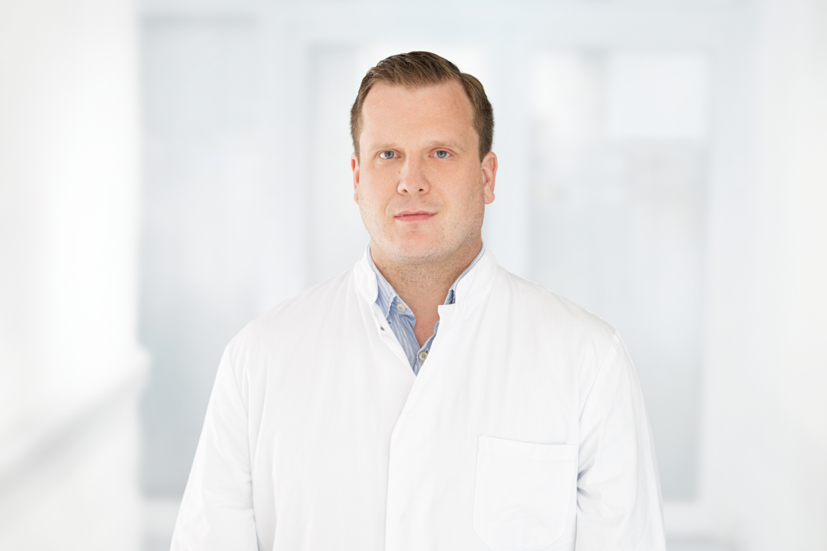 Porträt von Dr. med. Dipl.-Jur. Niklas von Münchhausen