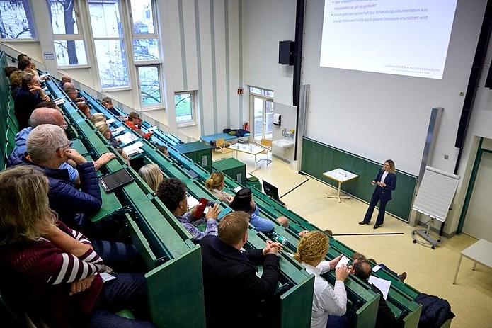 Vortrag in Hörsaal